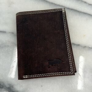 NWT Arrigo distressed brown leather wallet